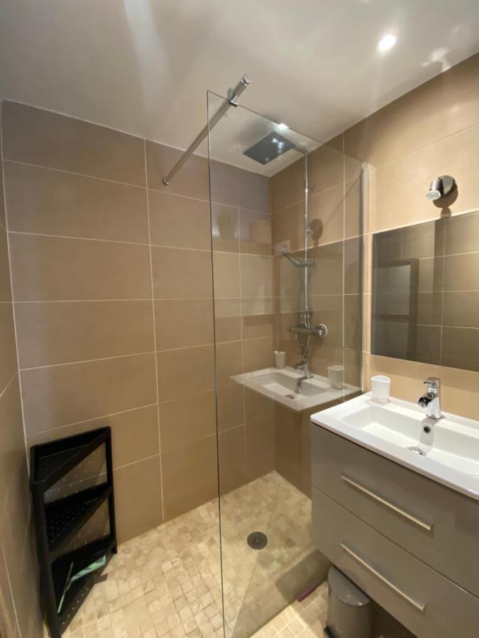 גאסה Agreable Studio Proche Sttropez Piscine Et Tennis מראה חיצוני תמונה